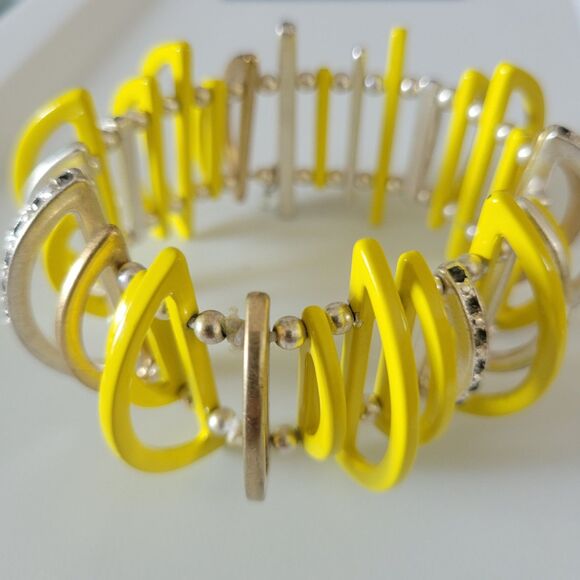 Kenneth Cole New York Jewelry - Vintage Kenneth Cole Avant Garde Stretch Bracelet Yellow Gold Silver Metal